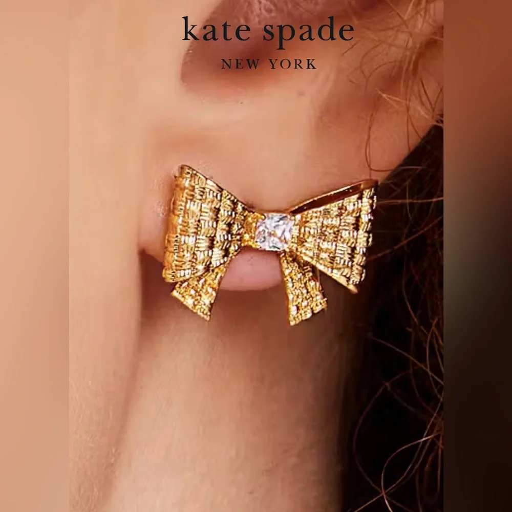 Kate Spade $79 retail Wrapped In A Bow Stud Earrings NEW - Picture 4 of 4